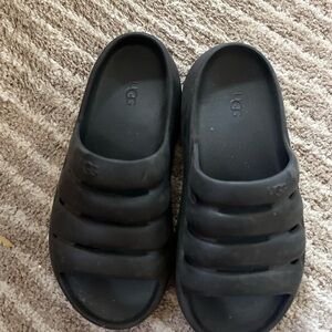 UGG Kids Charcoal Slide Sandals